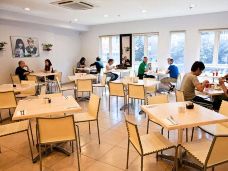 Khách sạn Ibis Budget Selegie